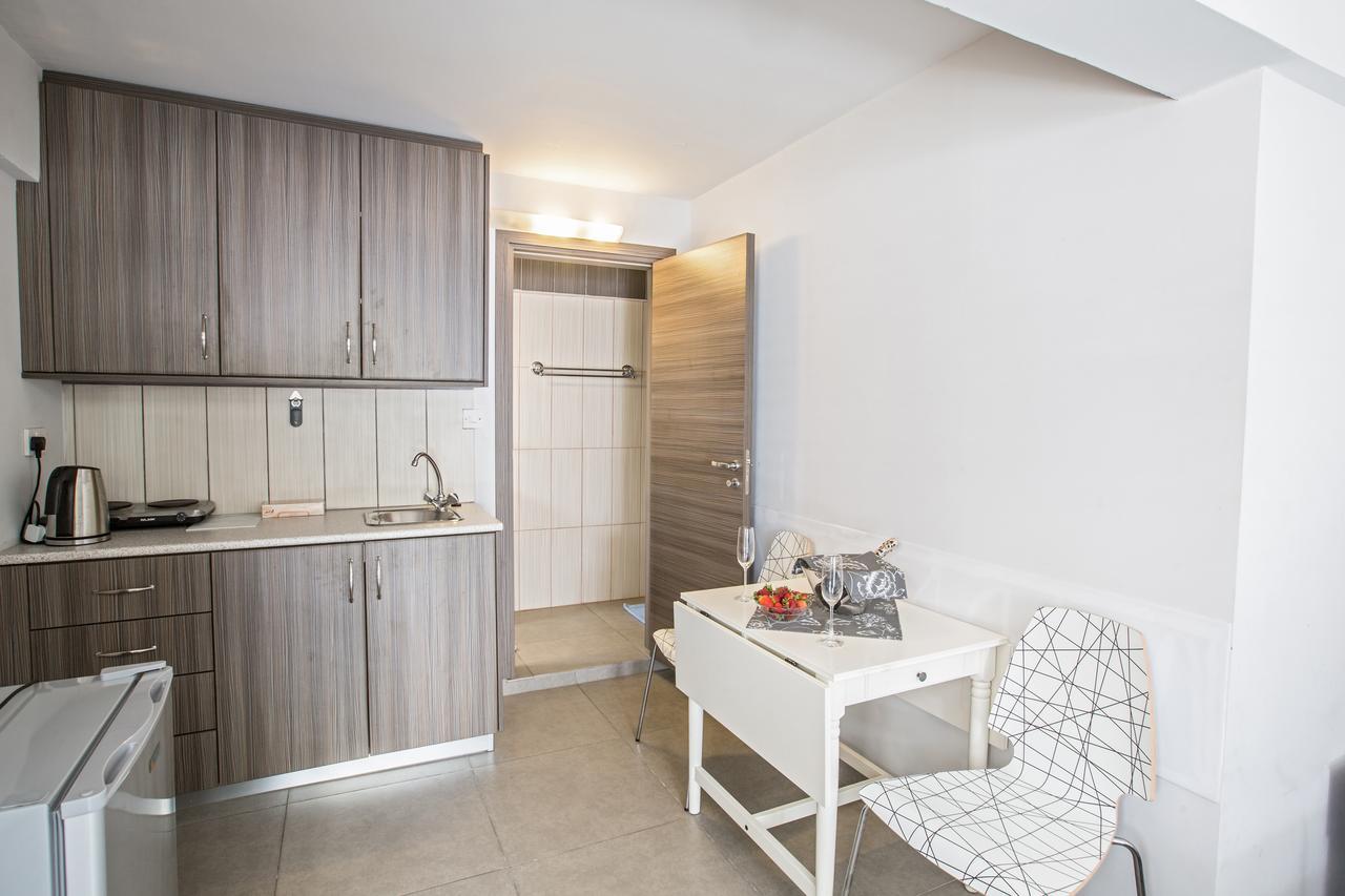 Merab Napa Suites Ayia Napa Exterior photo
